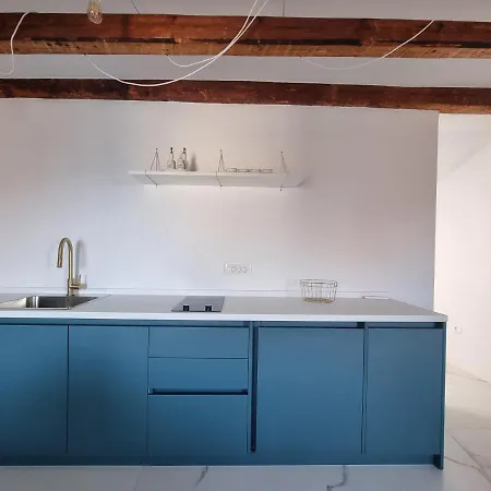 Casa Vinko 1933 - Sea View Boutique Apartments *