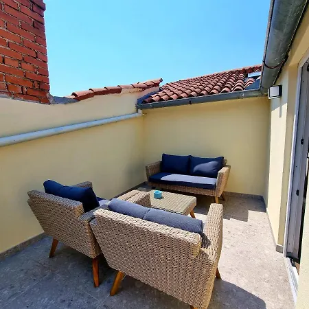 Casa Vinko 1933 - Sea View Boutique Apartments